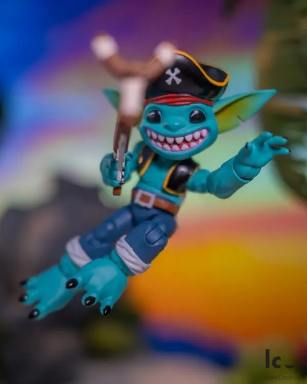 Plunderlings Captain Teel 1:12 Scale Action Figure